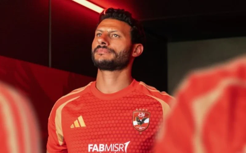 أزمة في الأهلي.. كواليس جلسة محمد الشناوي مع توروب بعد استبعاده من التشكيل